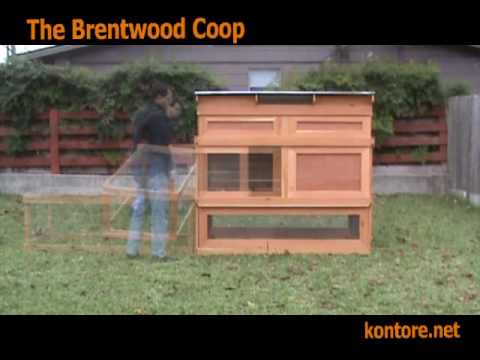 You are currently viewing Brentwood Deluxe Chicken Coop : Door Demonstration