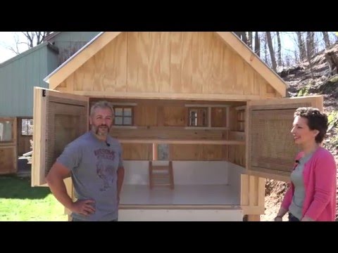 Read more about the article Customer Walk-through with a Custom Chicken Coop