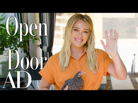 You are currently viewing Inside Hilary Duff's Family Home With A Chicken Coop | Open Door | Architectural Digest